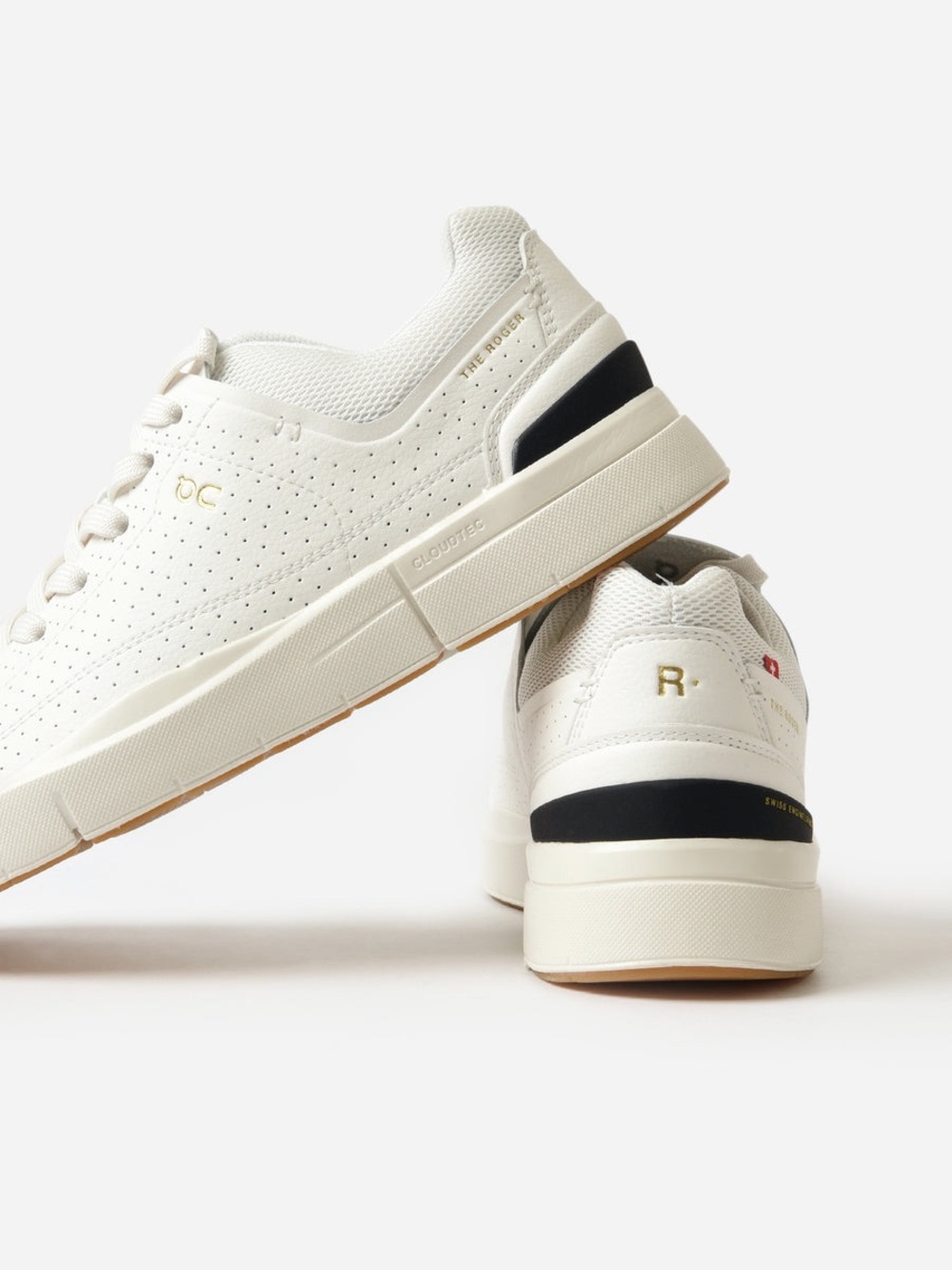 On Running The Roger Centre Court Sneaker White Size 7.5